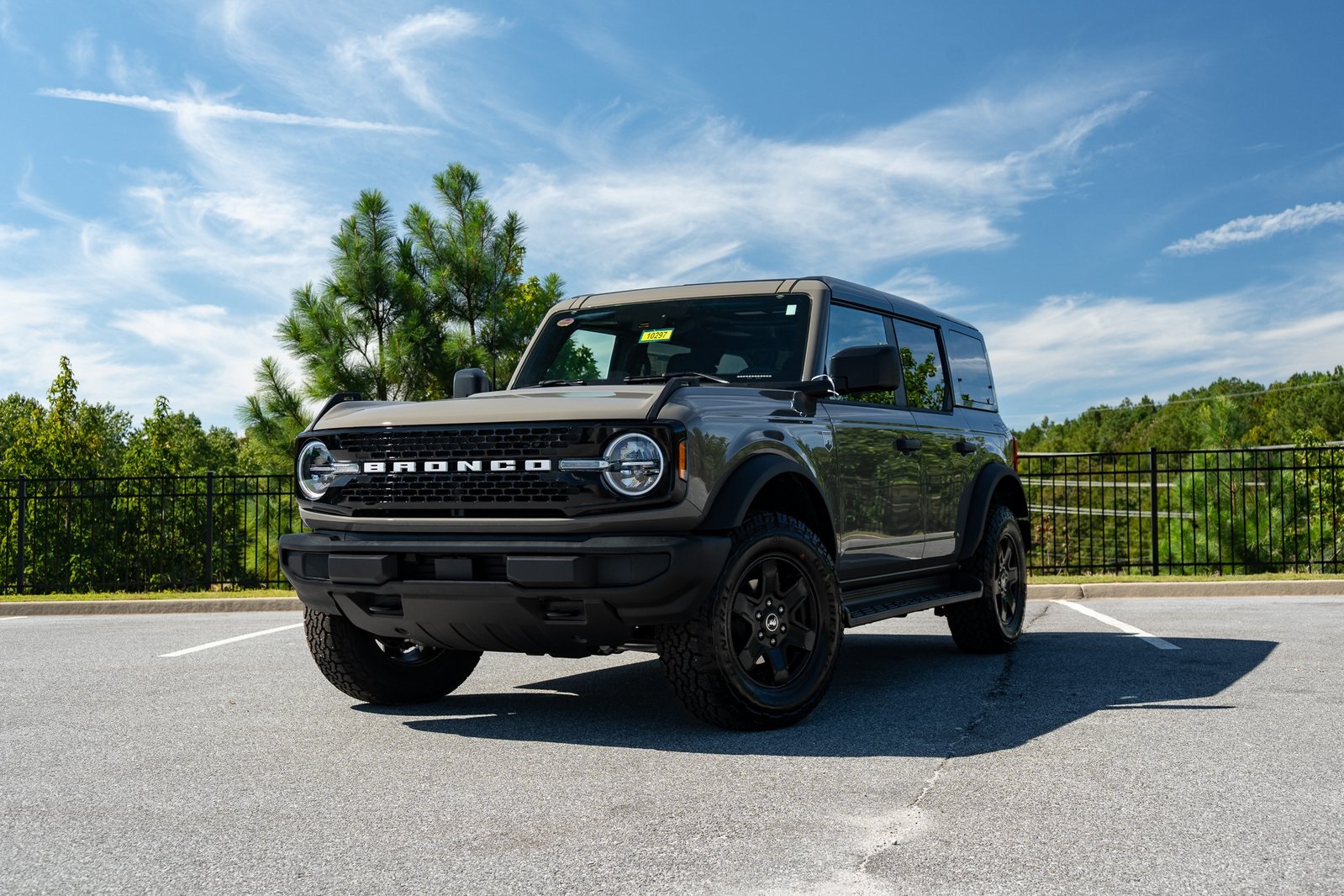 2025 Ford Bronco 4-Door Big Bend's photo