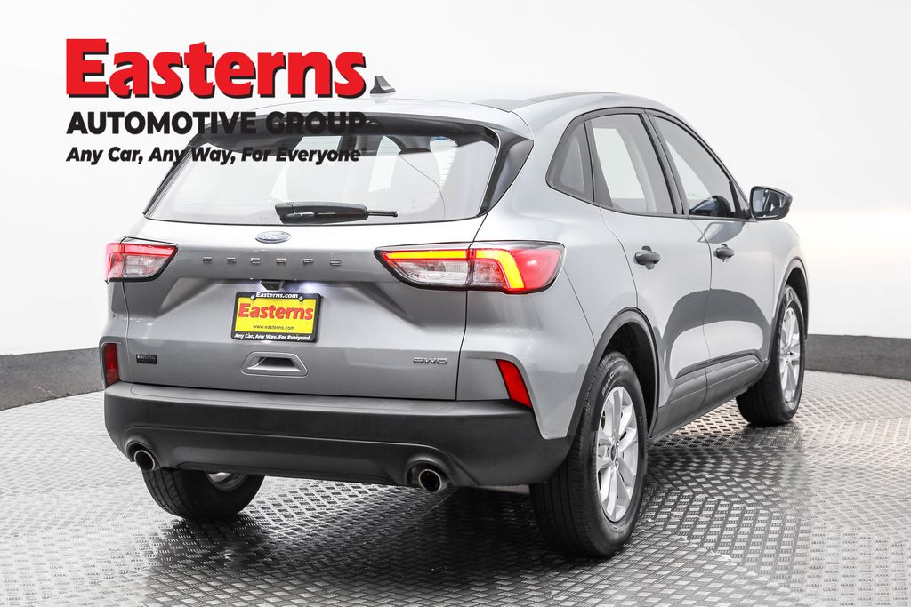 2022 Ford Escape S photo 4