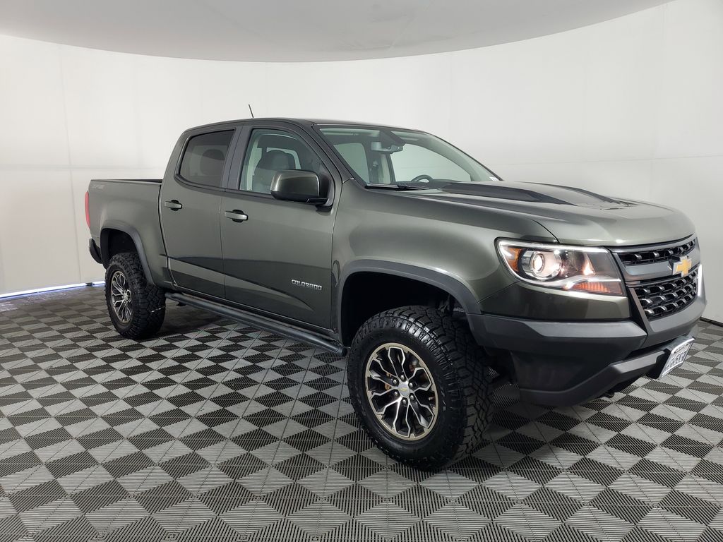 2017 Chevrolet Colorado ZR2 photo 2