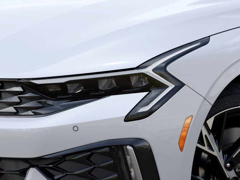 2025 Kia K5 GT-Line photo 9