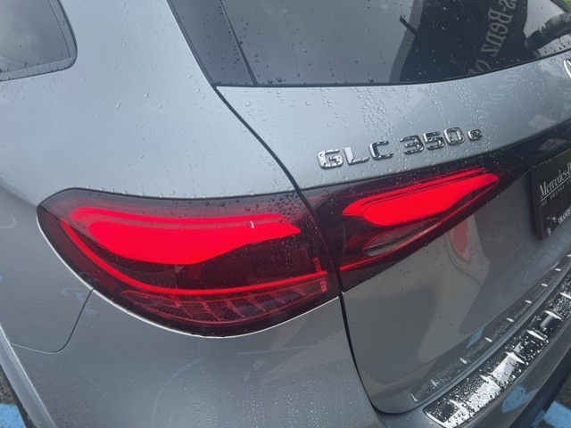 2025 Mercedes Benz GLC 350e 4MATIC photo 7