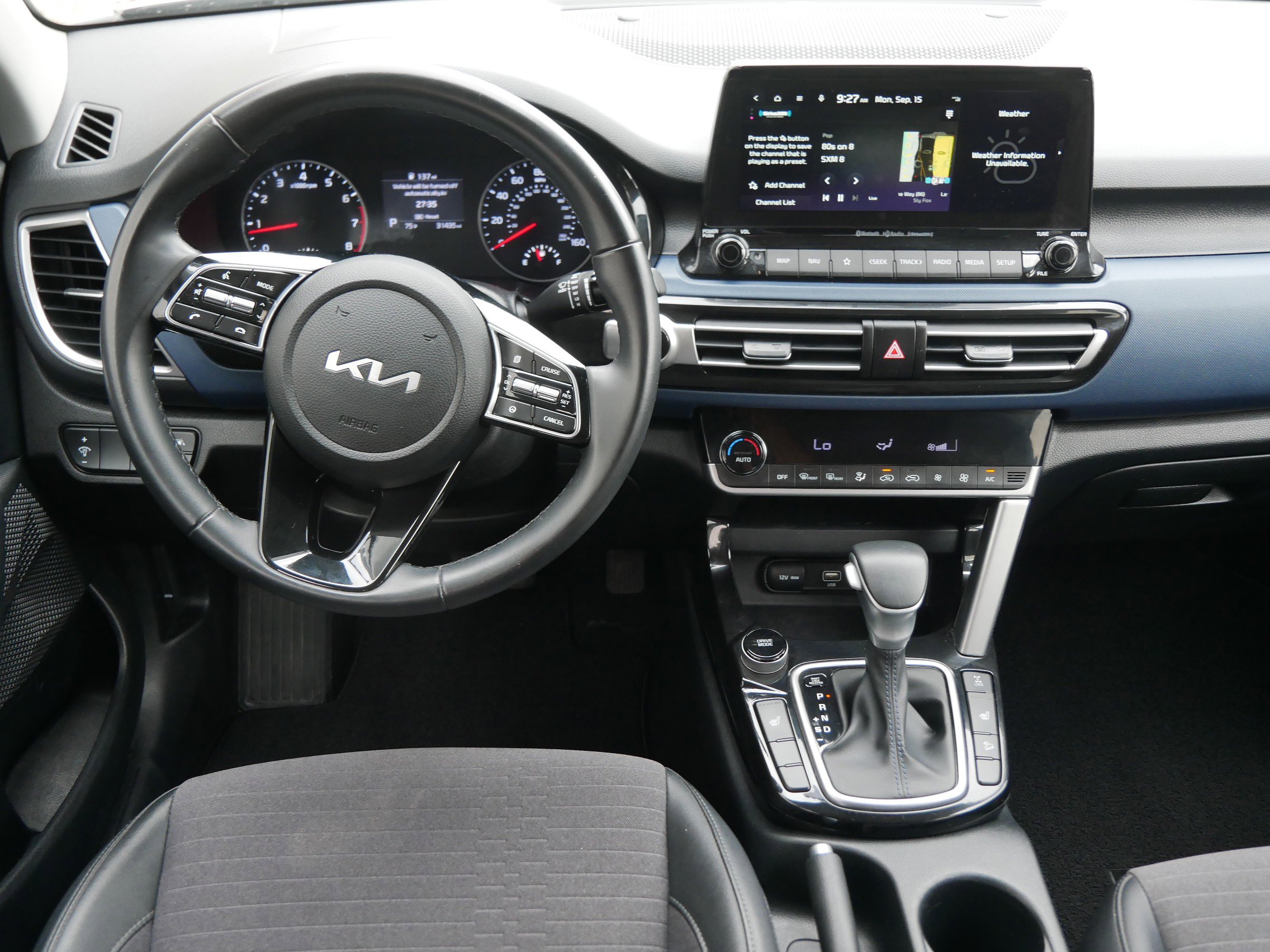 2023 Kia Seltos S photo 16