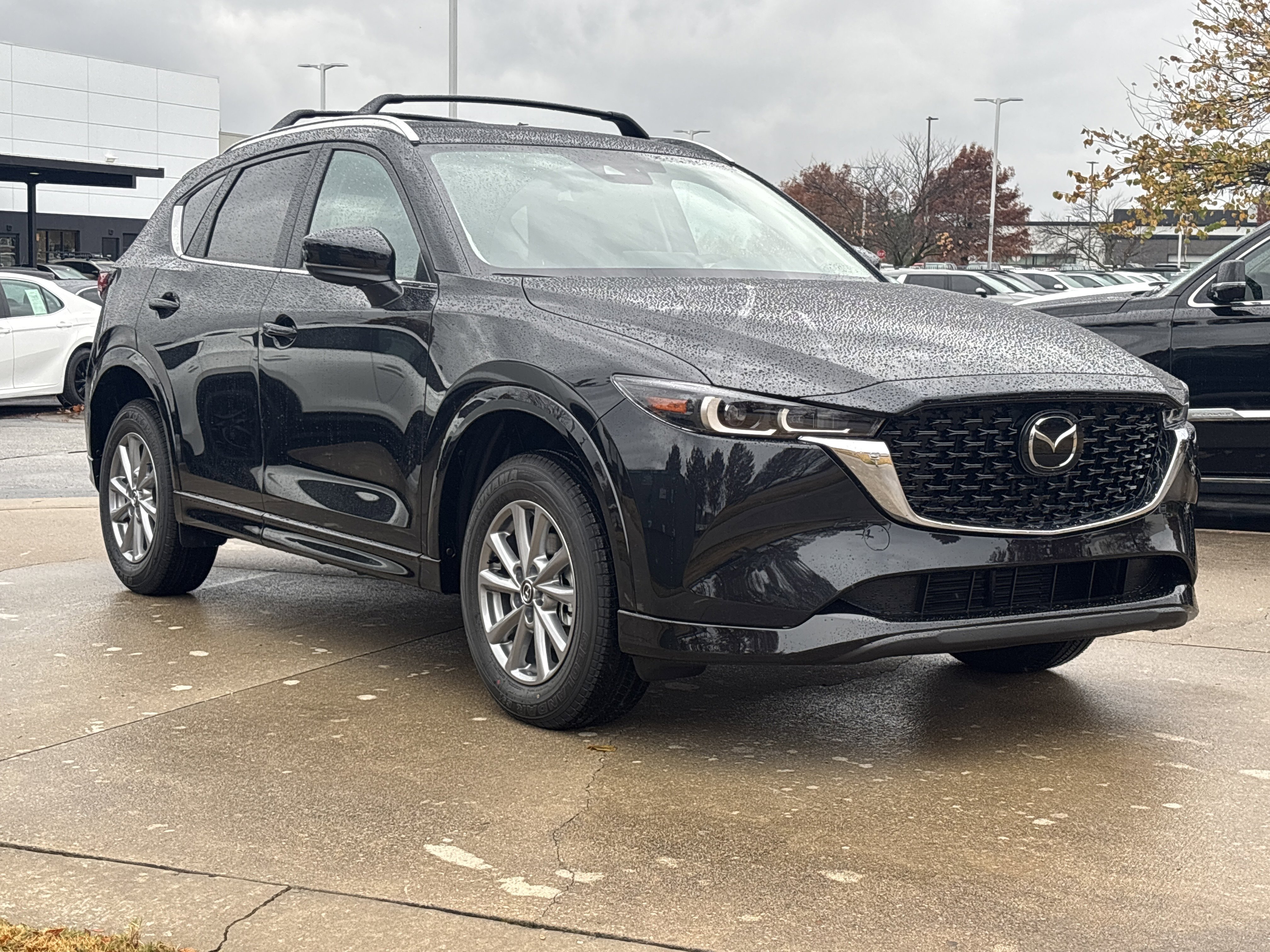 2025 Mazda CX-5 S Select Package's photo