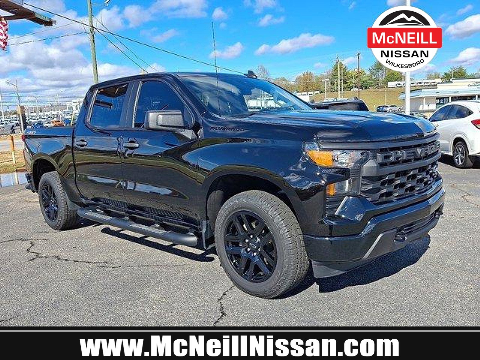 2024 Chevrolet Silverado 1500 Custom's photo