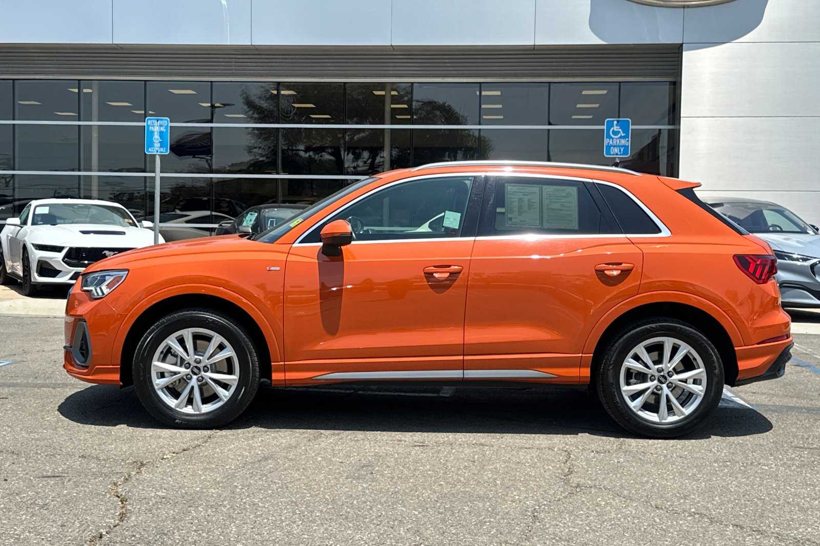 2022 Audi Q3 S line Premium Plus photo 6
