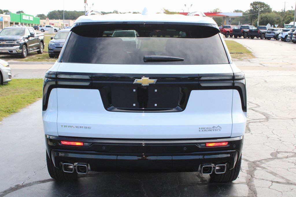 2026 Chevrolet Traverse High Country photo 9