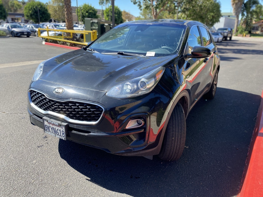 Used 2022 Black Kia LX image 5