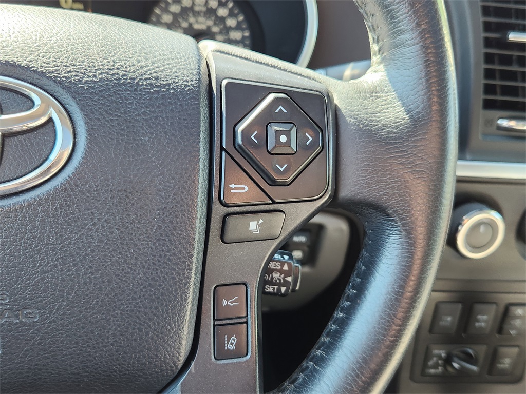 2018 Toyota Sequoia Platinum photo 20