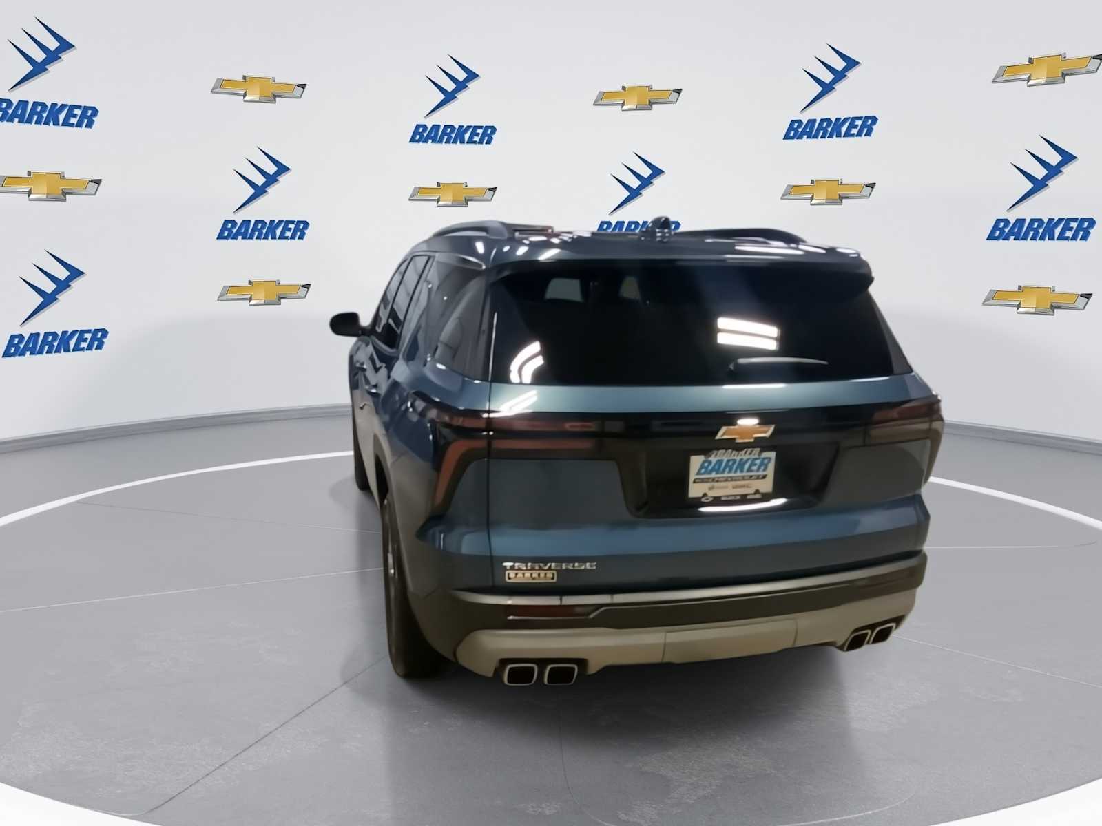 2025 Chevrolet Traverse photo 7
