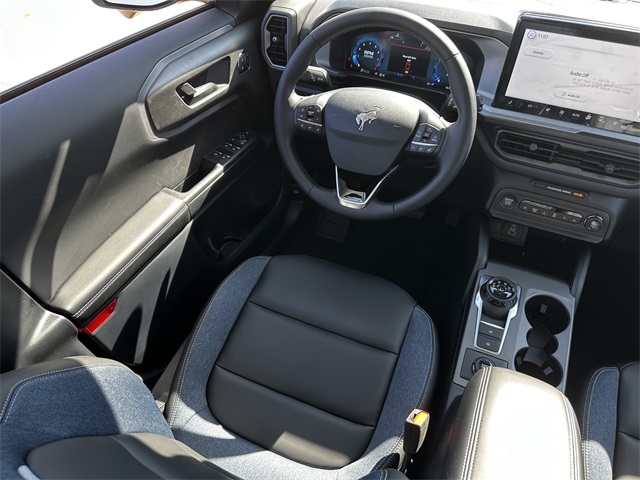 2025 Ford Bronco Sport Outer Banks photo 14