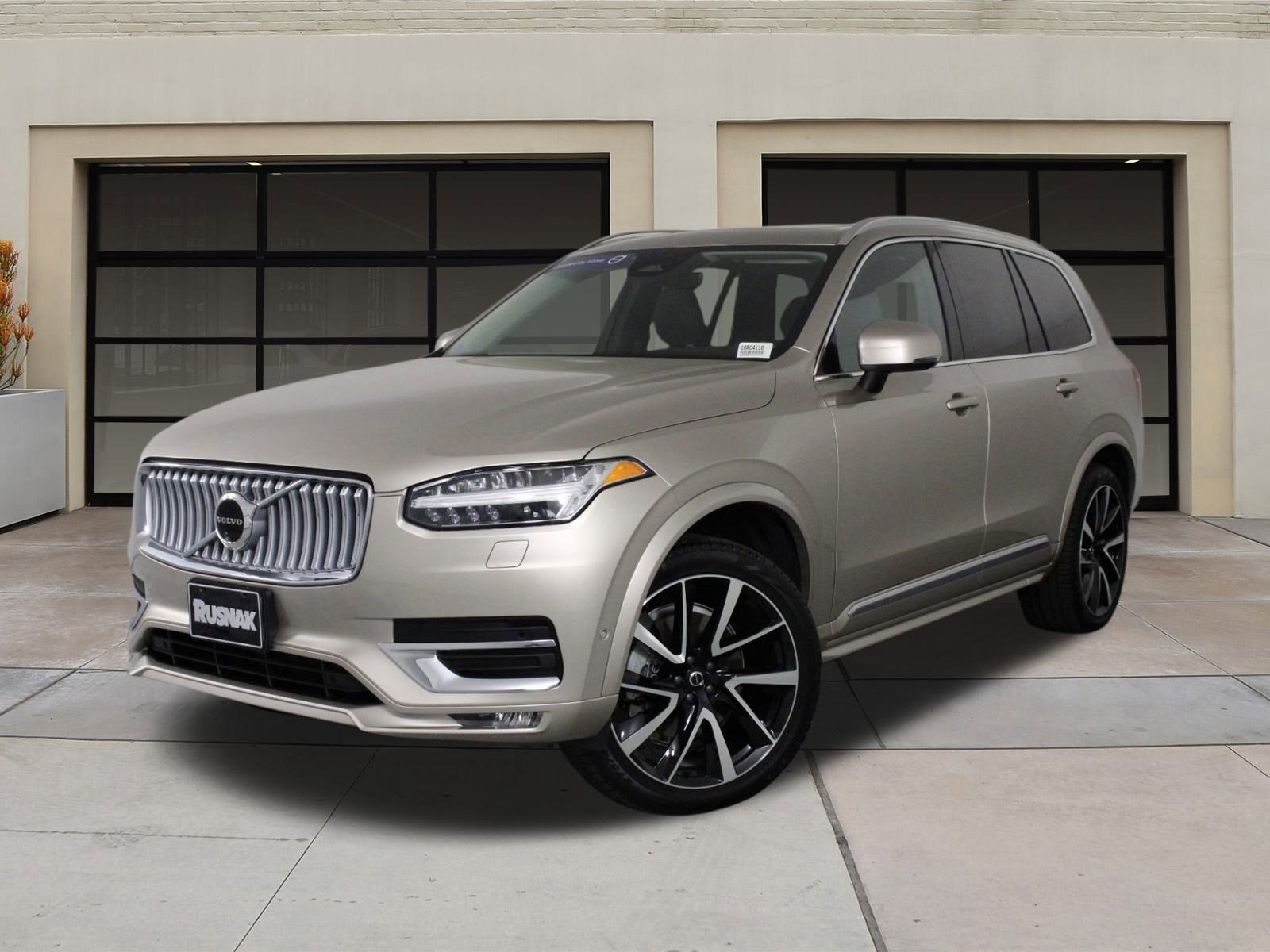 2025 Volvo XC90 Plus photo 3