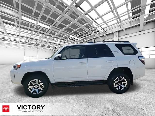 2022 Toyota 4Runner TRD Off-Road Premium photo 5