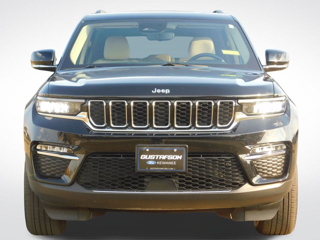 2022 Jeep Grand Cherokee Limited photo 4