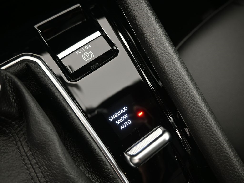 2026 Jeep Compass Latitude Altitude photo 2