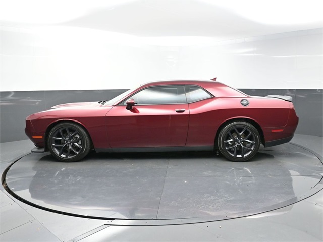 2022 Dodge Challenger GT photo 4