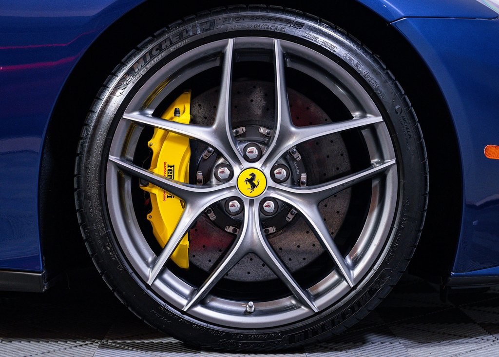 Certified Used 2017 Blu Tour De France Metallic Ferrari Berlinetta image 8