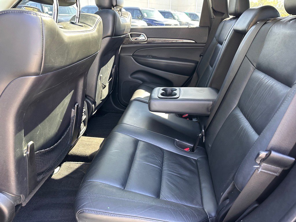 2012 Jeep Grand Cherokee Laredo photo 12