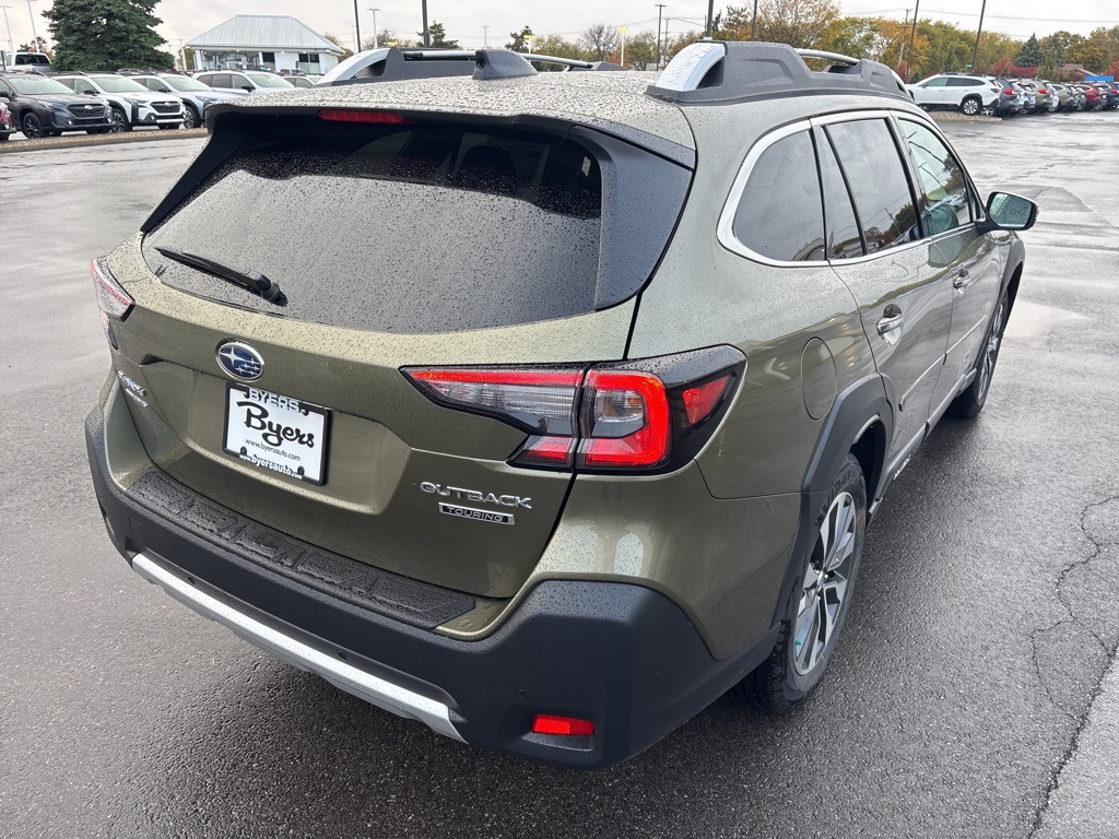 2025 Subaru Outback Touring photo 3