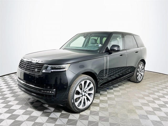 2025 Land Rover Range Rover SE