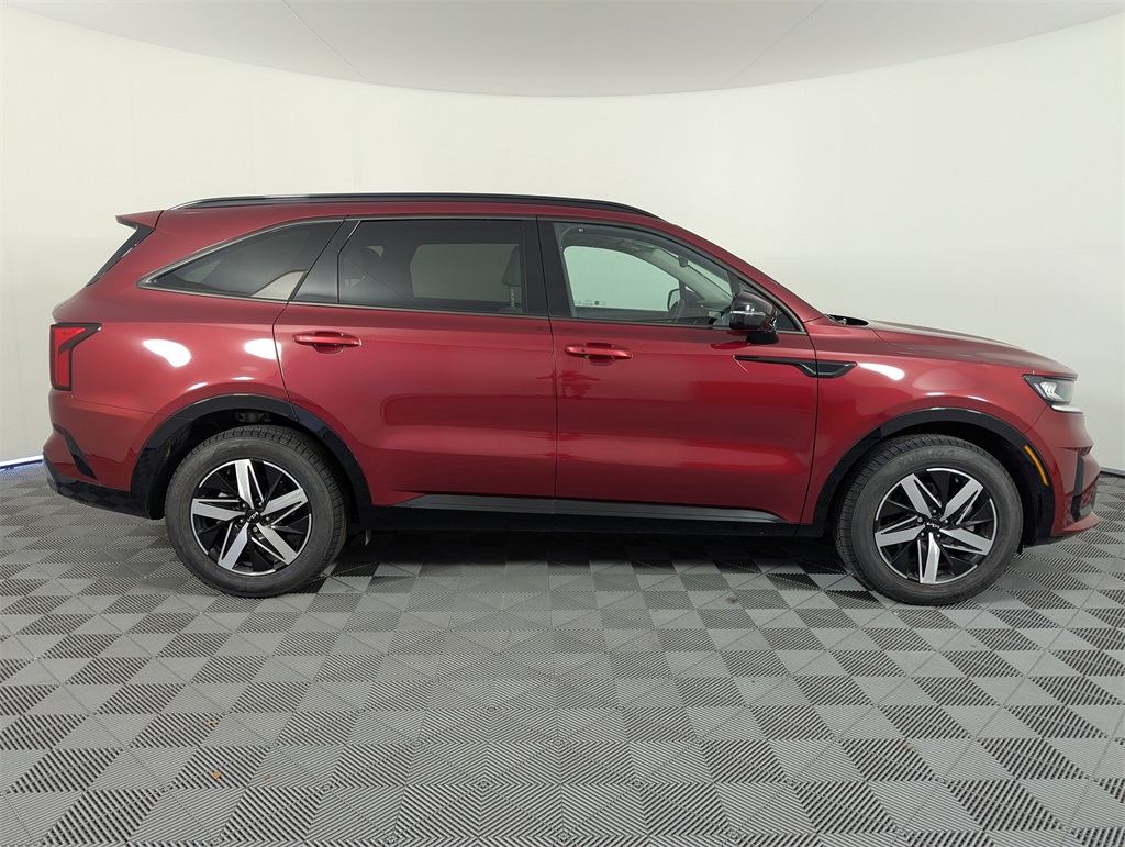 2023 Kia Sorento S photo 5