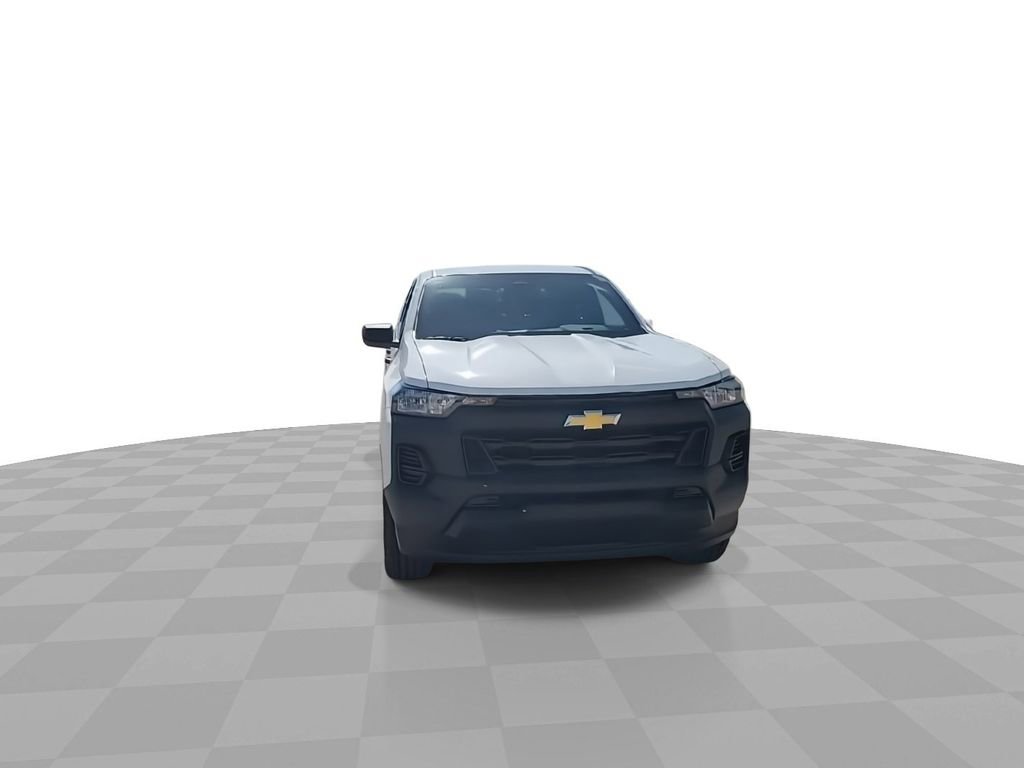 2025 Chevrolet Colorado LT photo 3