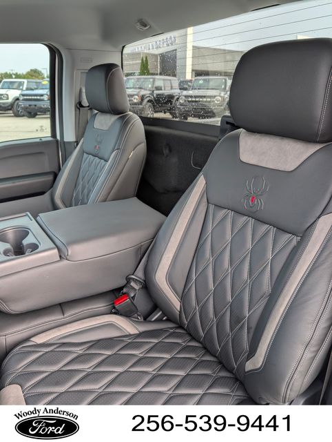 2025 Ford F-150 XL photo 10