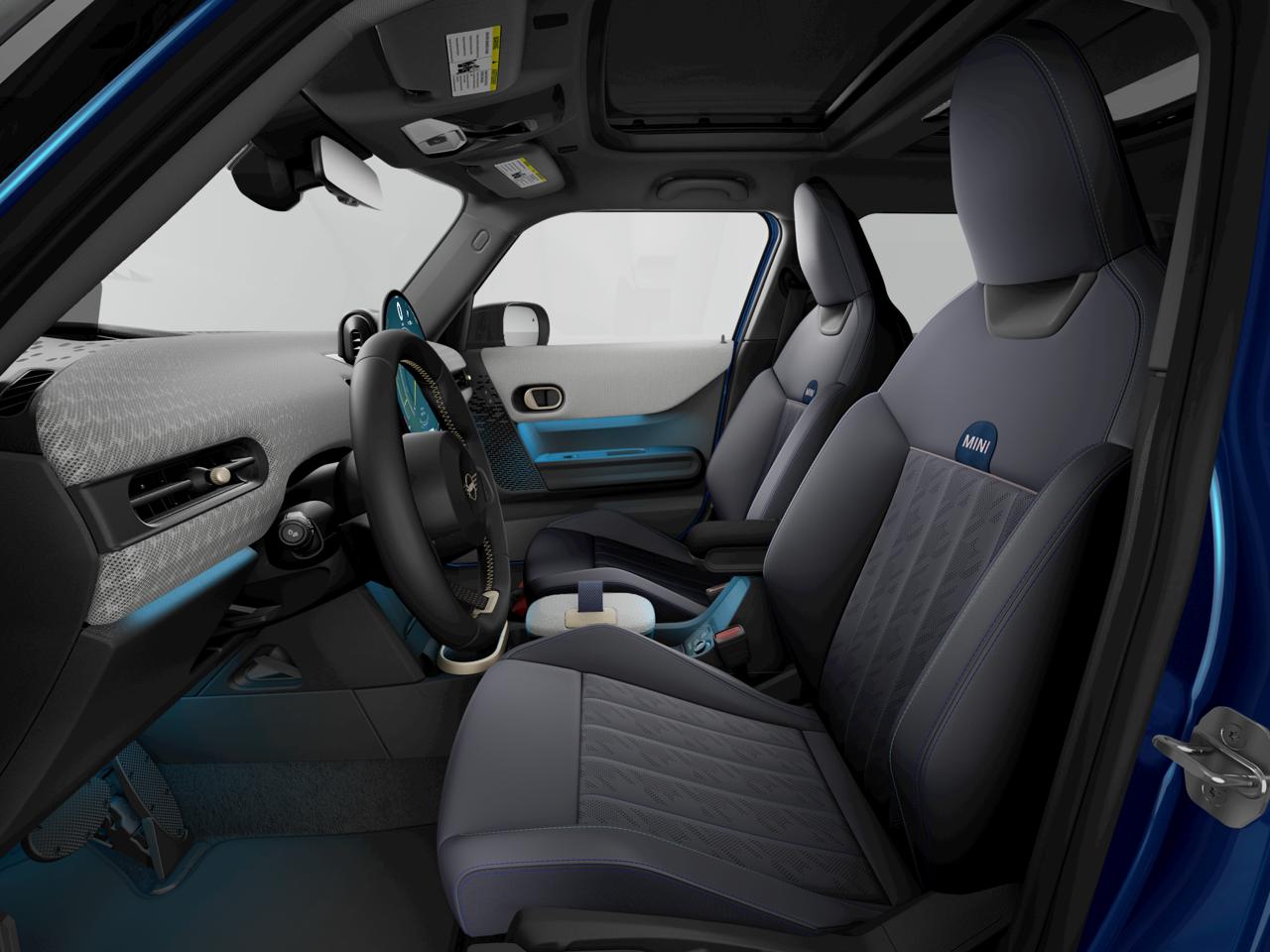 2026 Mini Cooper Hardtop 4 Door Signature photo 3