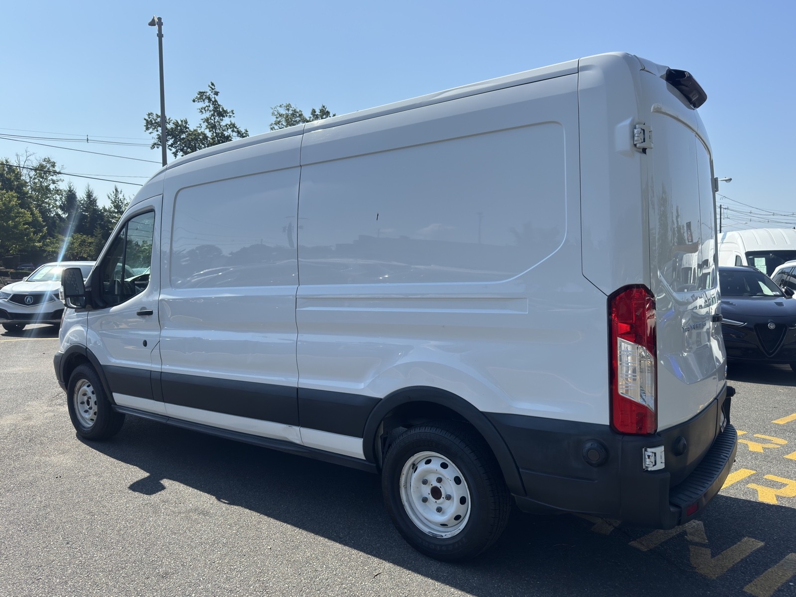 2019 Ford Transit photo 3