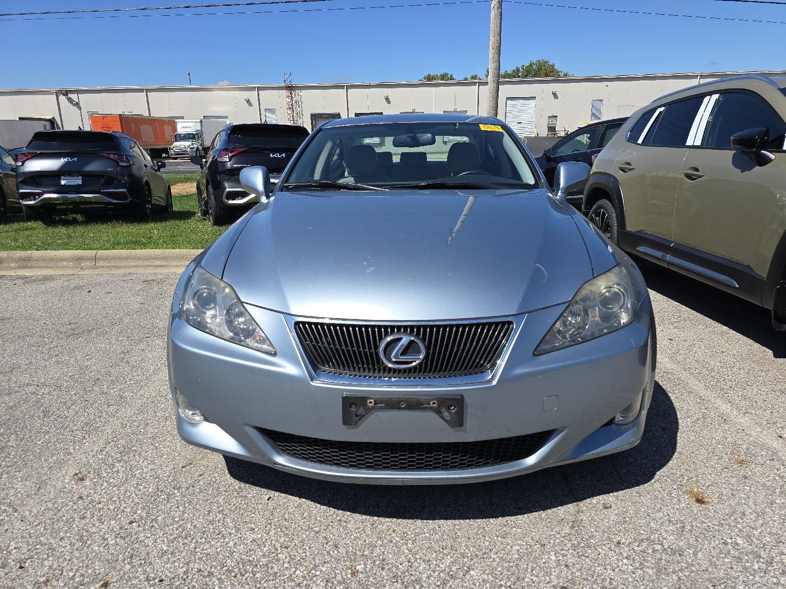 2008 Lexus IS 250 AWD photo 2