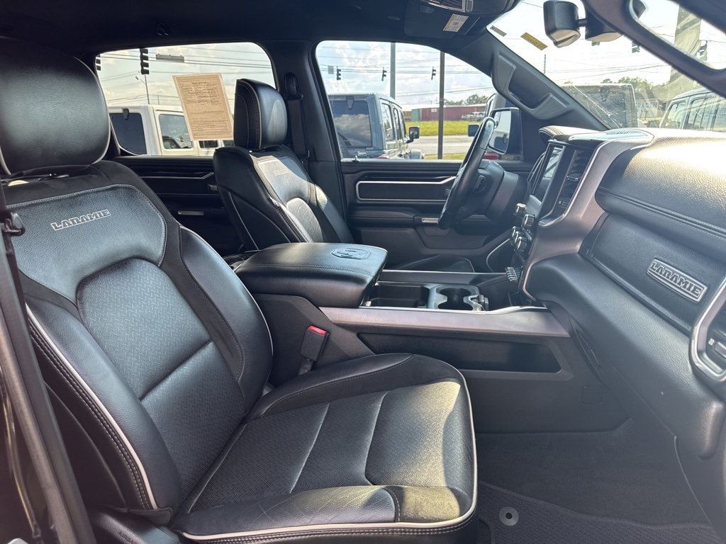 2020 Ram 1500 Laramie photo 20