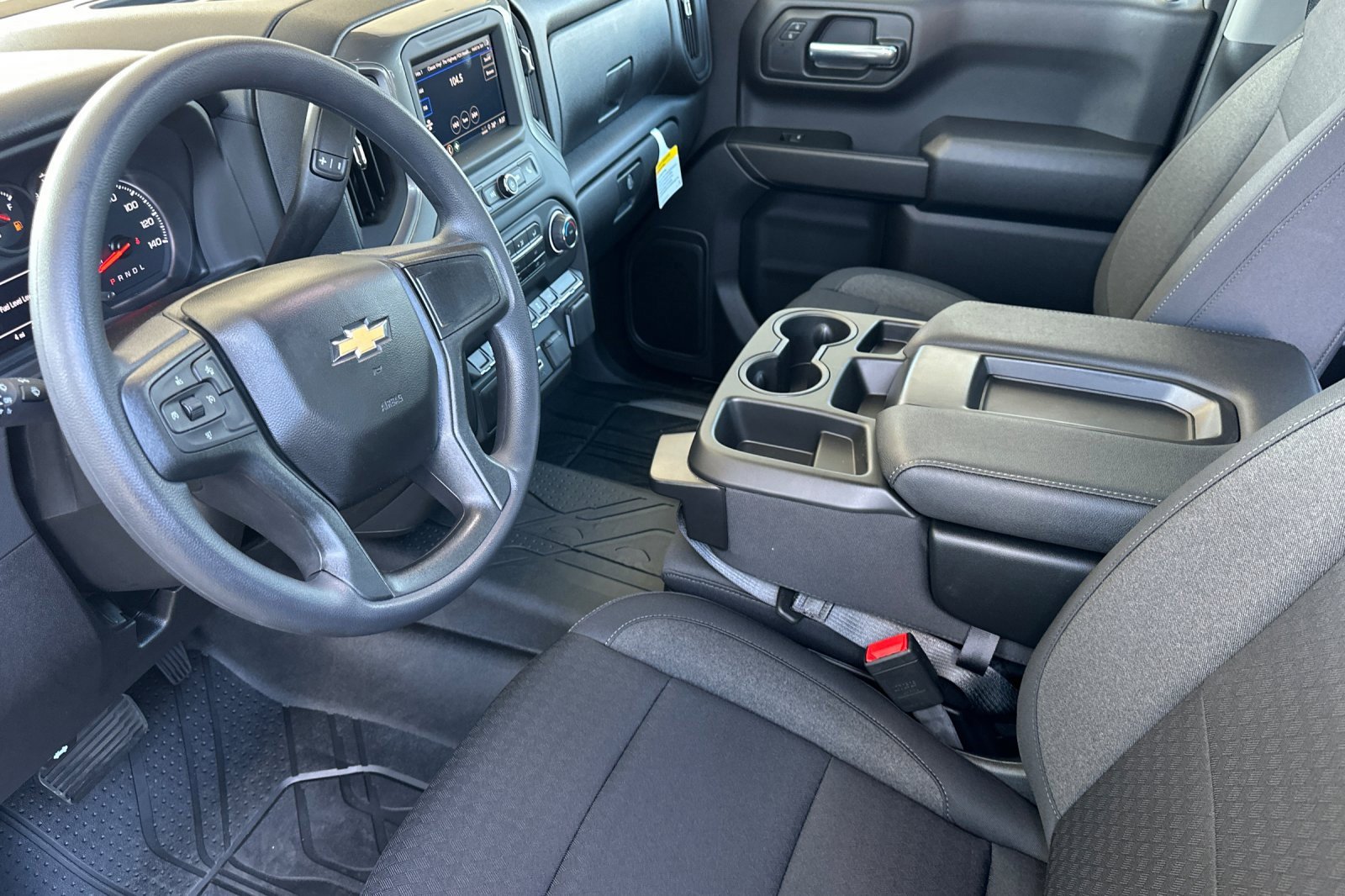 2025 Chevrolet Silverado 1500 Custom photo 10