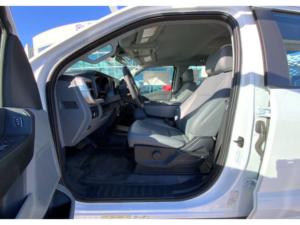 2024 Ford F-550 XL photo 7
