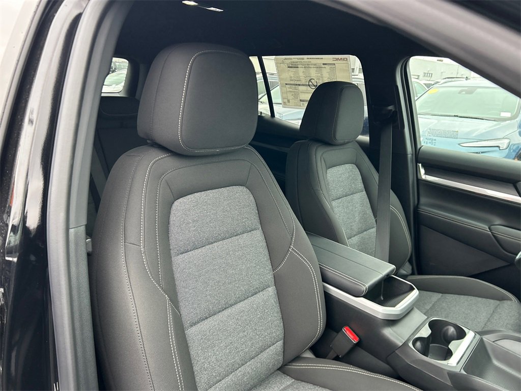 2026 GMC TERRAIN - Image 31