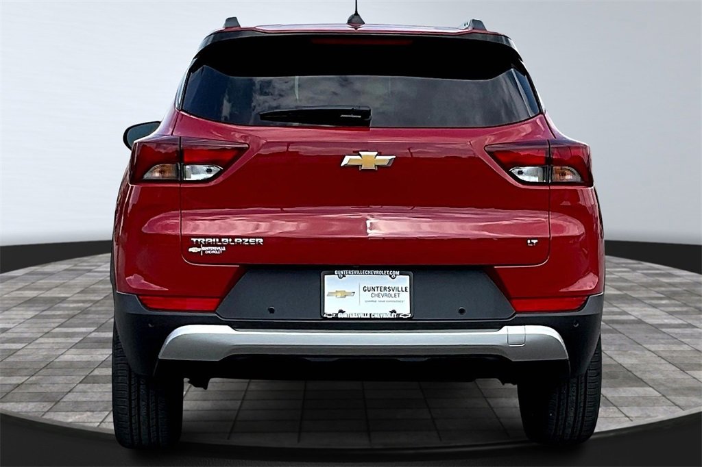 2026 Chevrolet Trailblazer LT photo 3
