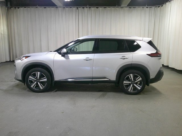 2022 Nissan Rogue SL photo 4