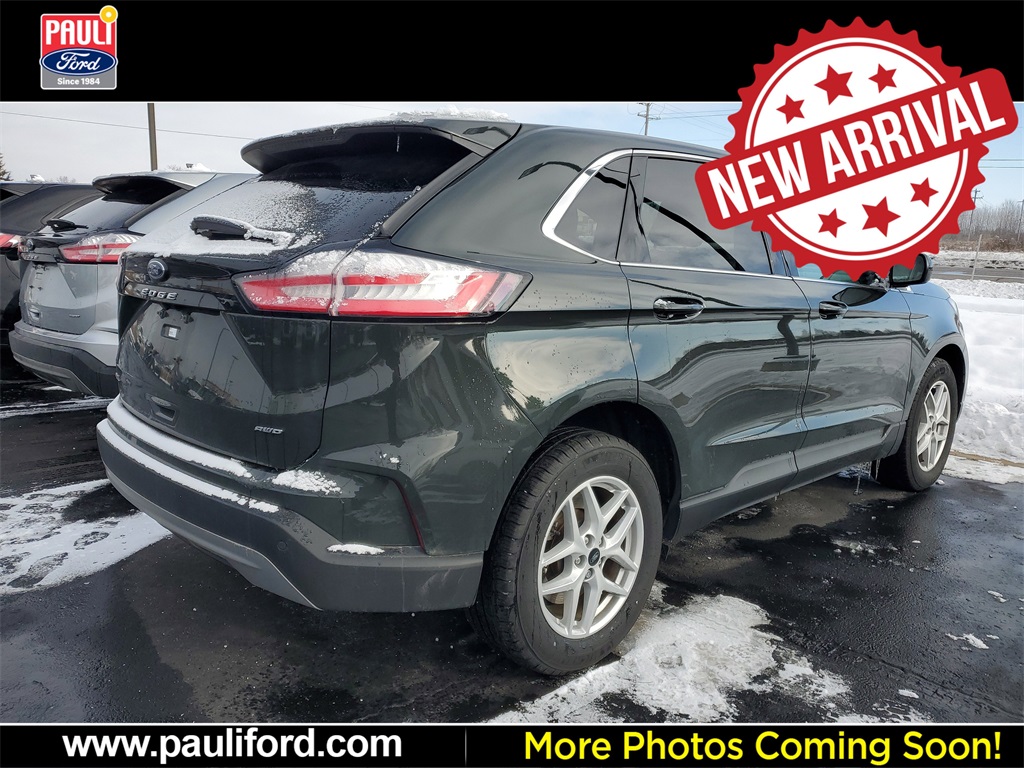 2023 Ford Edge SEL photo 4