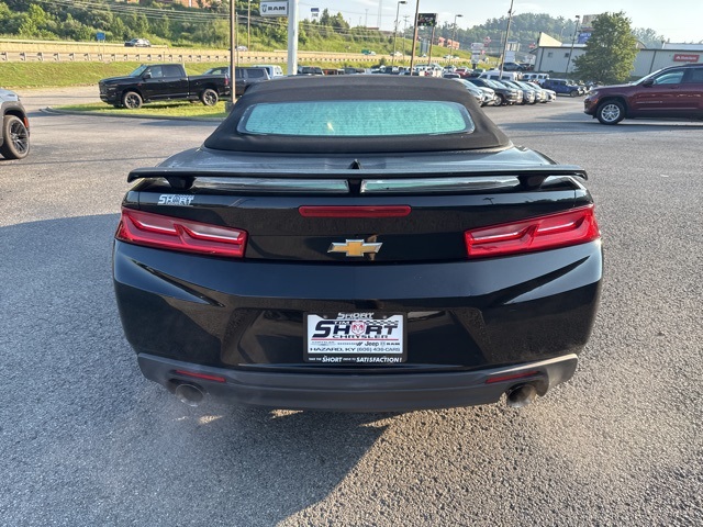2018 Chevrolet Camaro 2LT photo 4