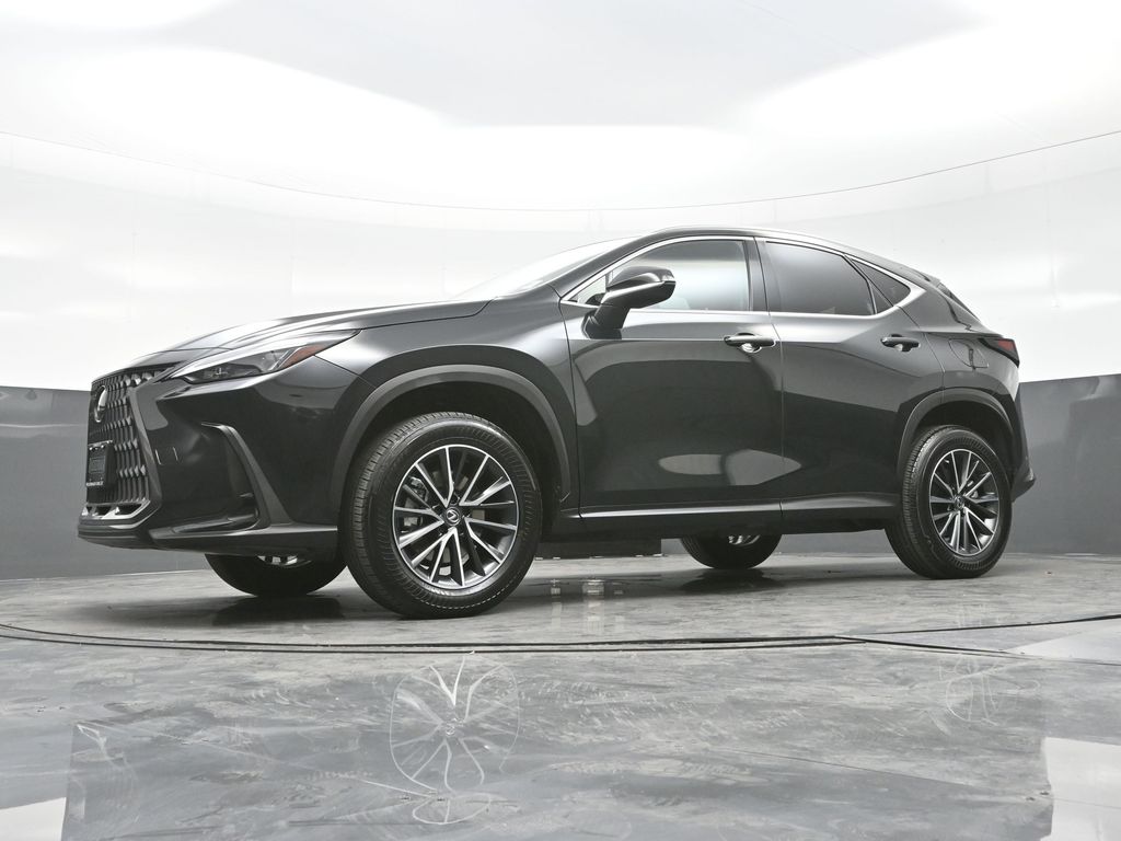 2022 Lexus NX 350 photo 24