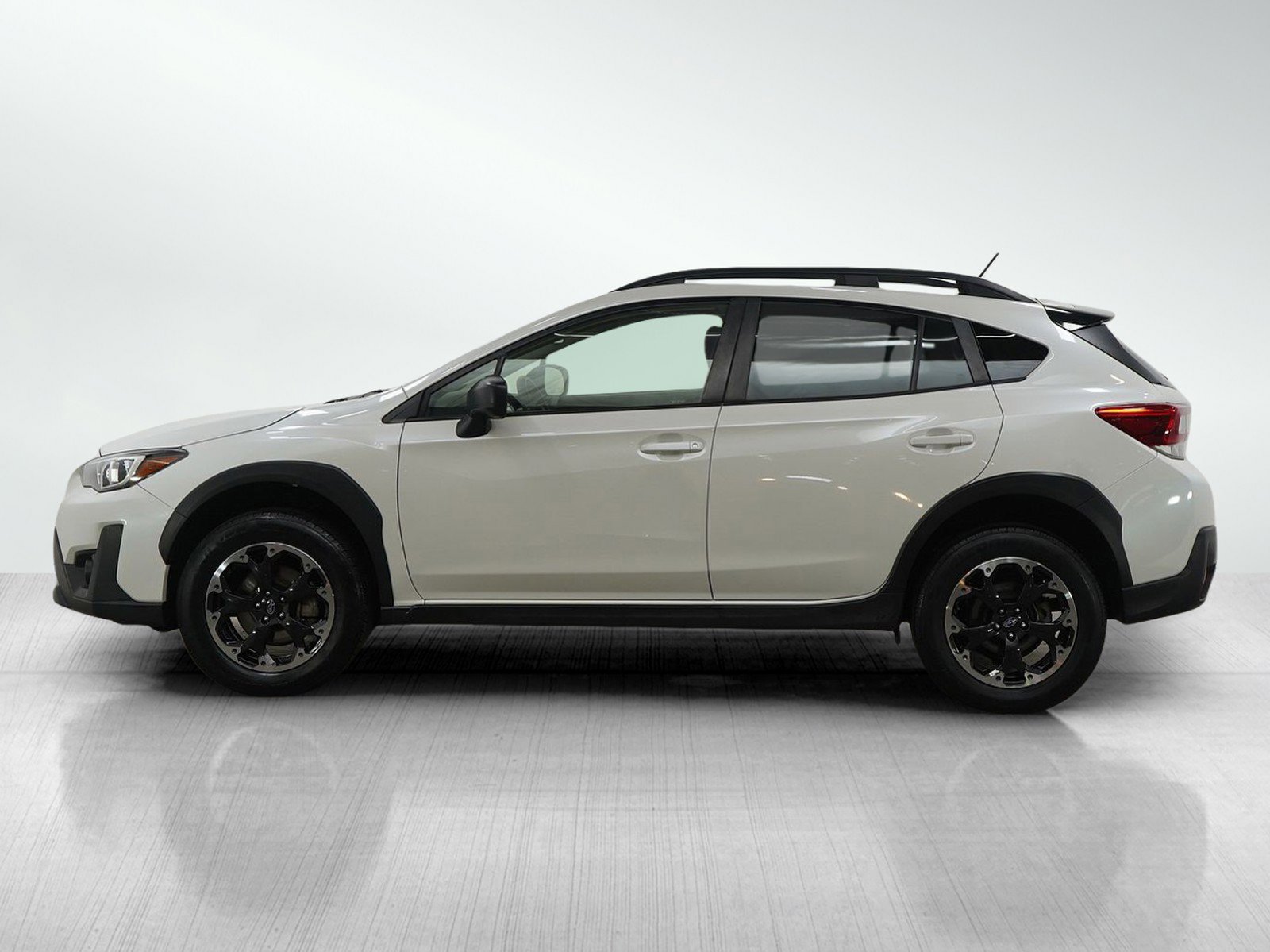 Used 2022 Subaru Crosstrek Base with VIN JF2GTABC0NH207792 for sale in Burnsville, Minnesota