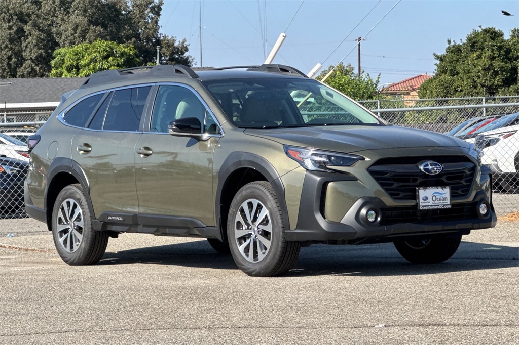 2025 Subaru Outback Premium photo 2