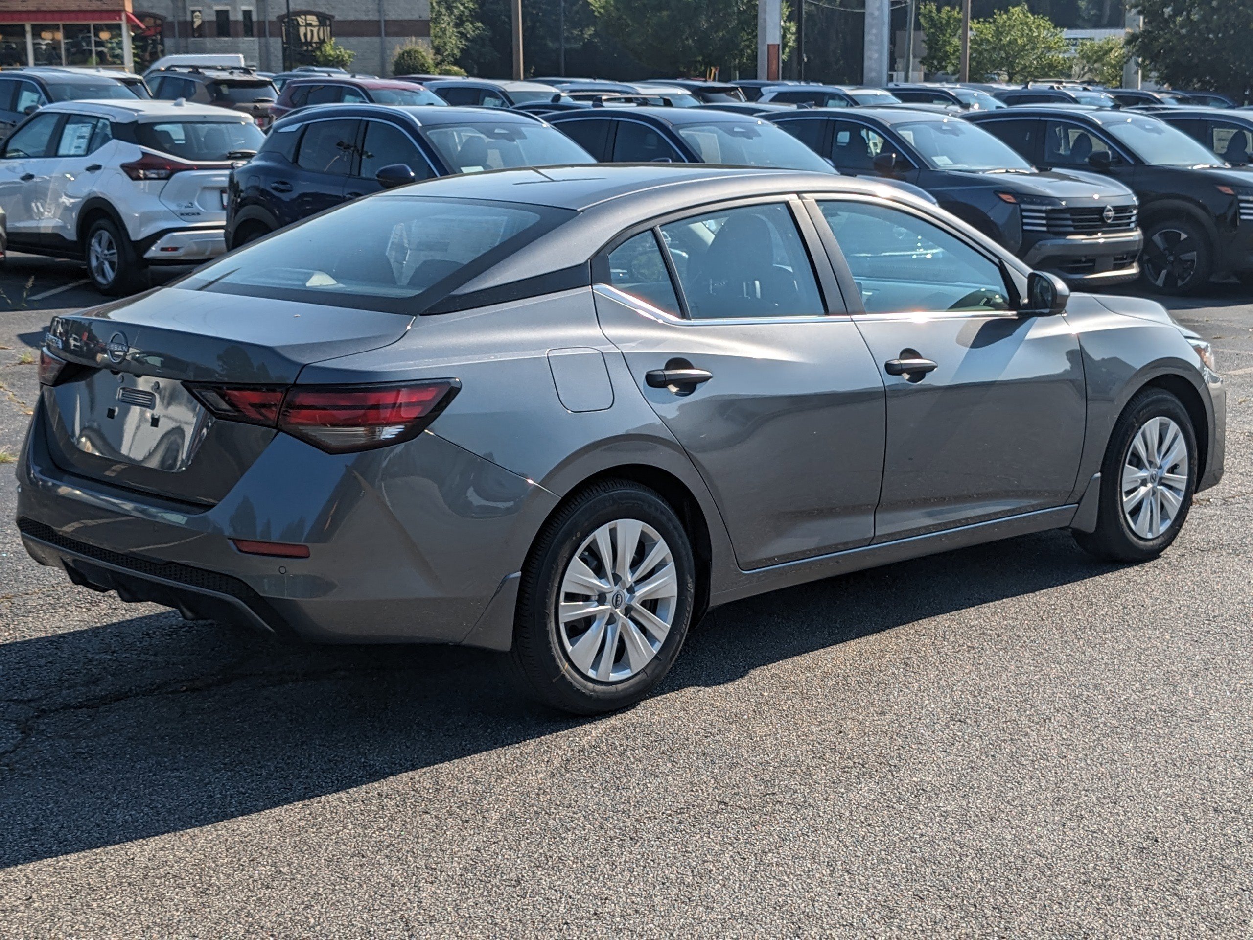 2025 Nissan Sentra S photo 2