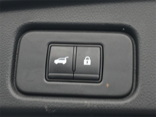 2023 Nissan Pathfinder SL photo 23