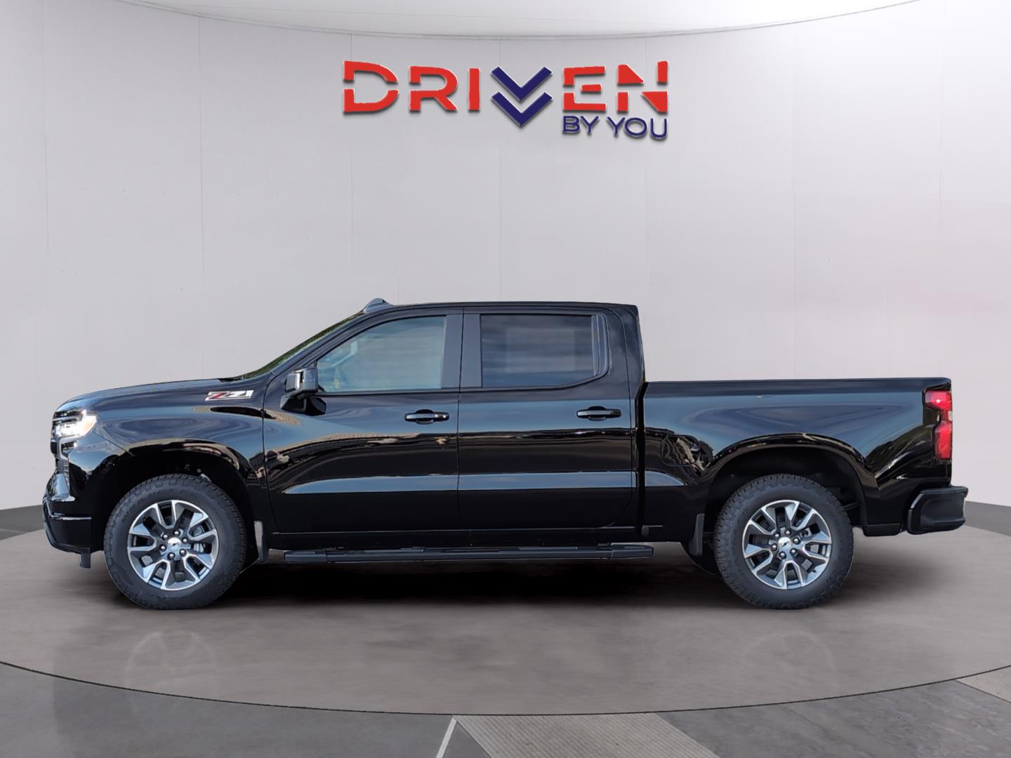 2026 Chevrolet Silverado RST photo 2