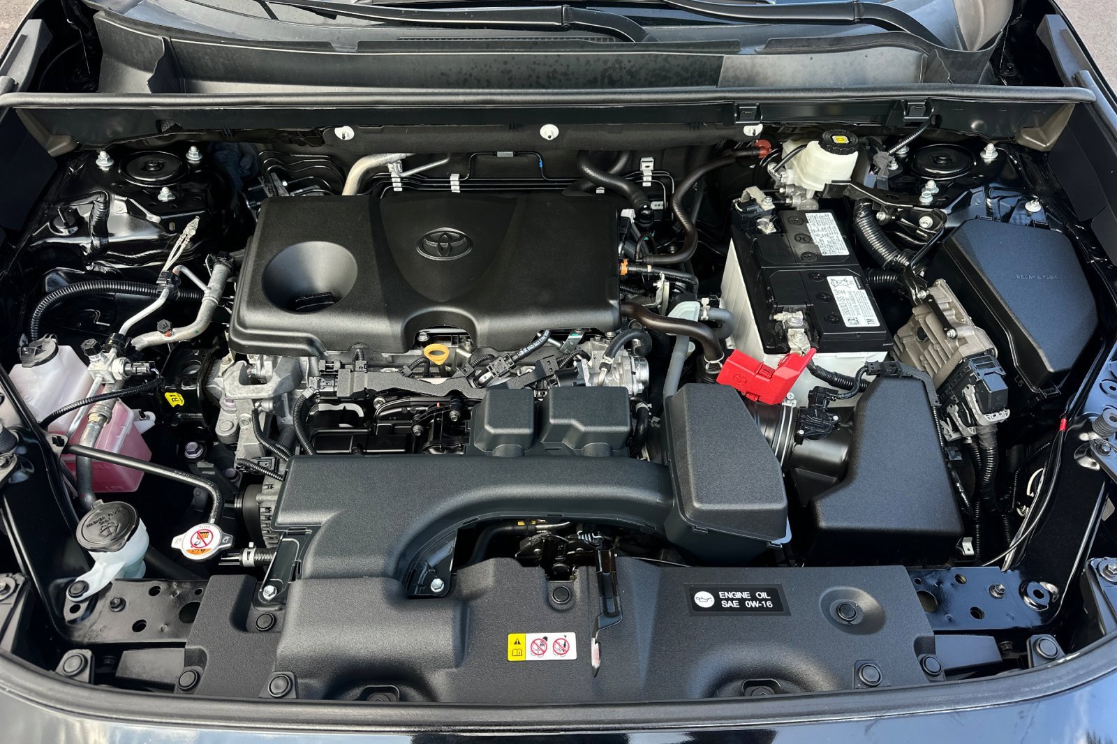 2022 Toyota RAV4 XLE photo 21