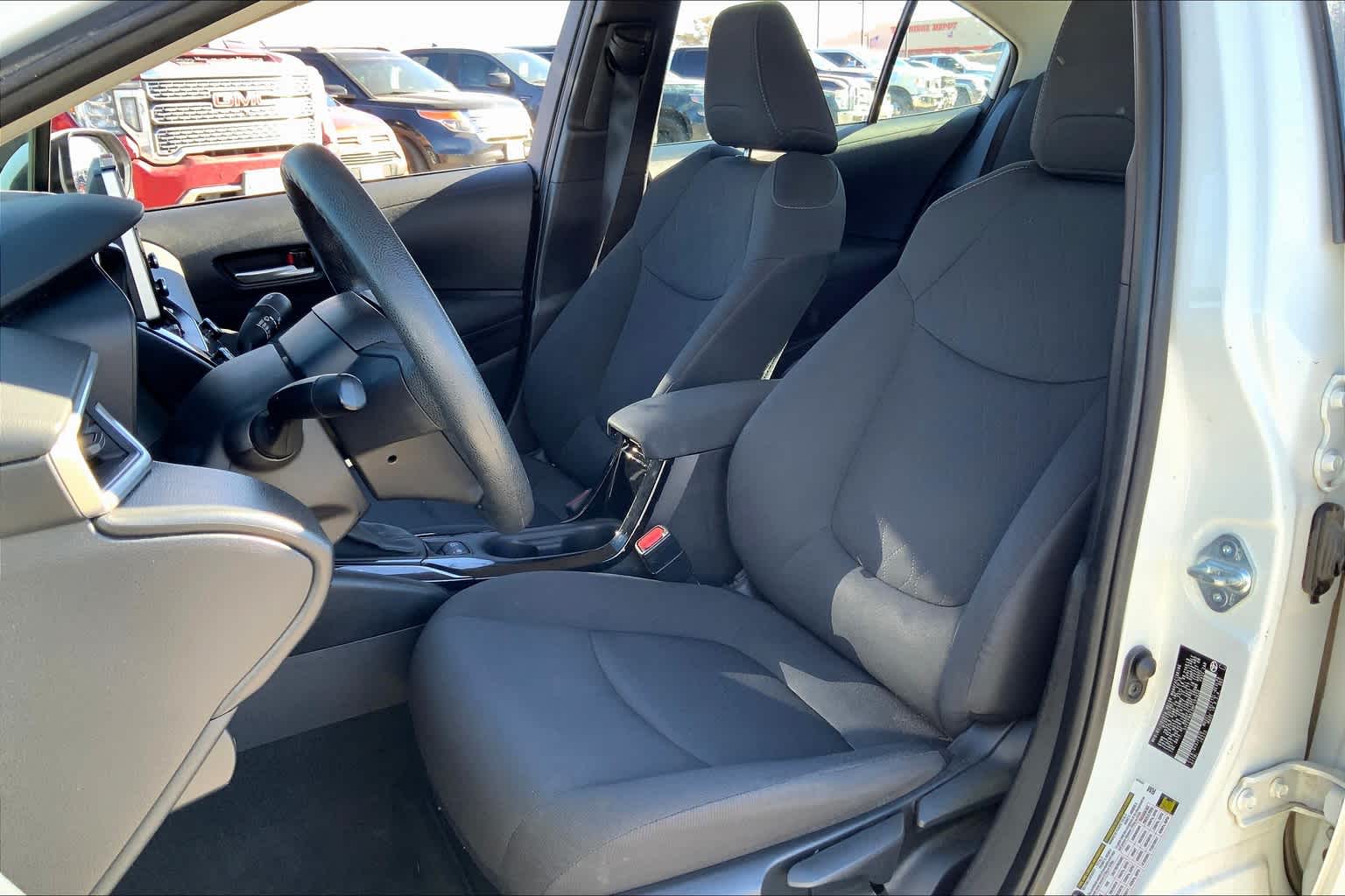 2021 Toyota Corolla LE photo 7