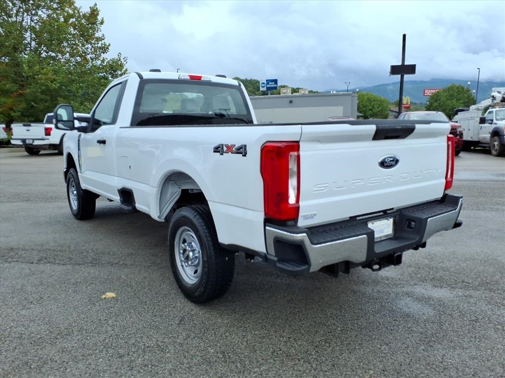 2026 Ford F-250 XL photo 3