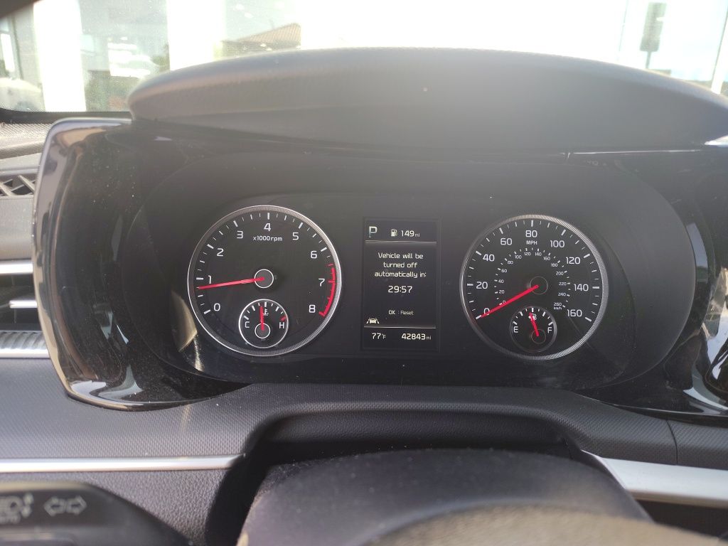 2022 Kia K5 GT-Line photo 3