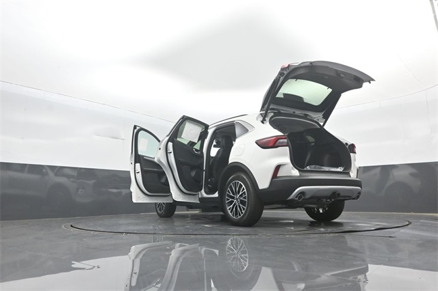 2025 Ford Escape Plug-In Hybrid photo 39