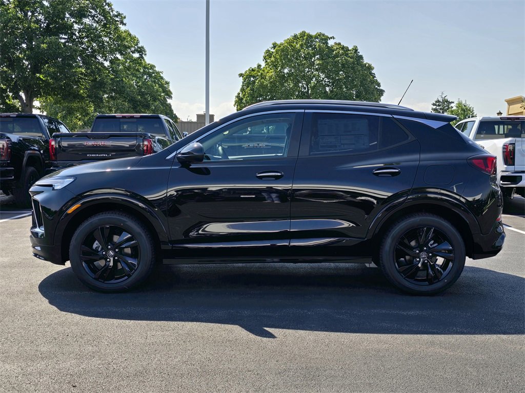 2026 Buick Encore GX Sport Touring photo 2