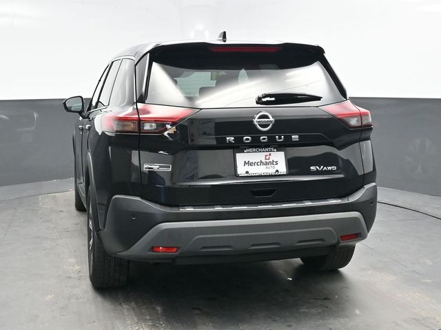 2021 Nissan Rogue SV photo 4